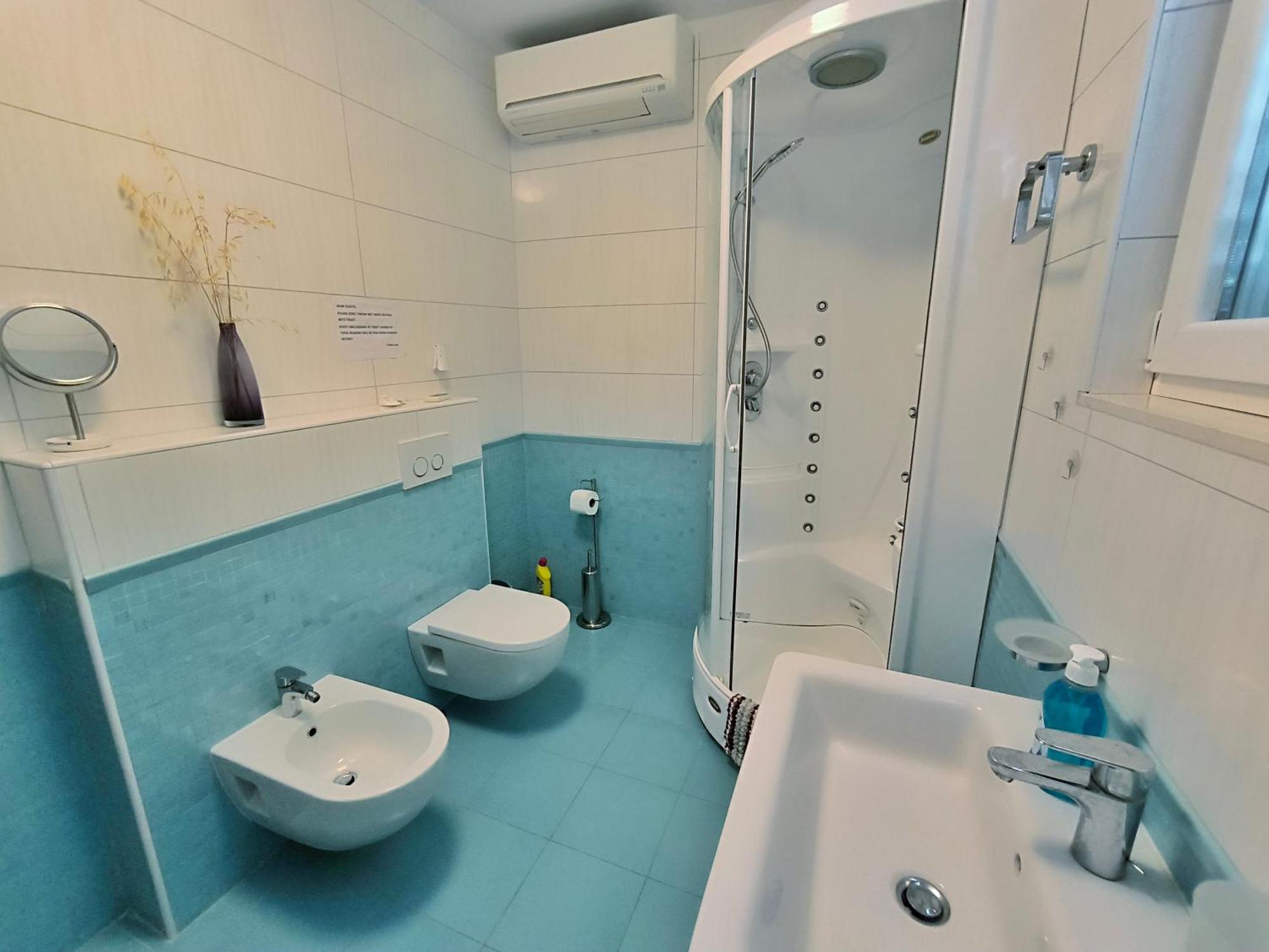 טרוגיר Villa Rastichi Amazing Seaview מראה חיצוני תמונה